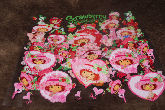 STRAWBERRY SHORTCAKE BUNDLE 16-32OZ WATERPROOF