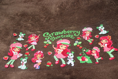 STRAWBERRY SHORTCAKE BUNDLE 16-32OZ WATERPROOF
